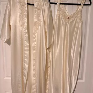Vintage California Dynasty Bridal Set